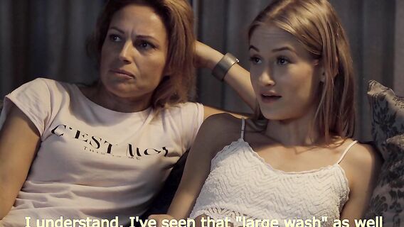 Сестра трахнула сводного брата из Америки