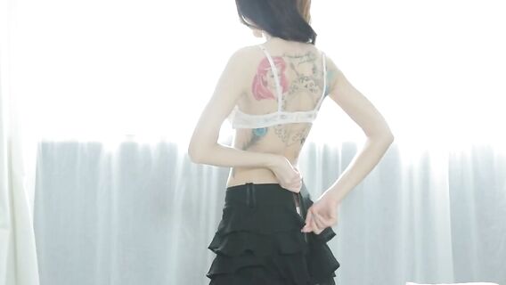 Массаж с продолжением для татуированной русской девушки