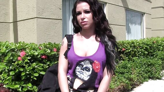 Грубый секс со шлепками по заднице